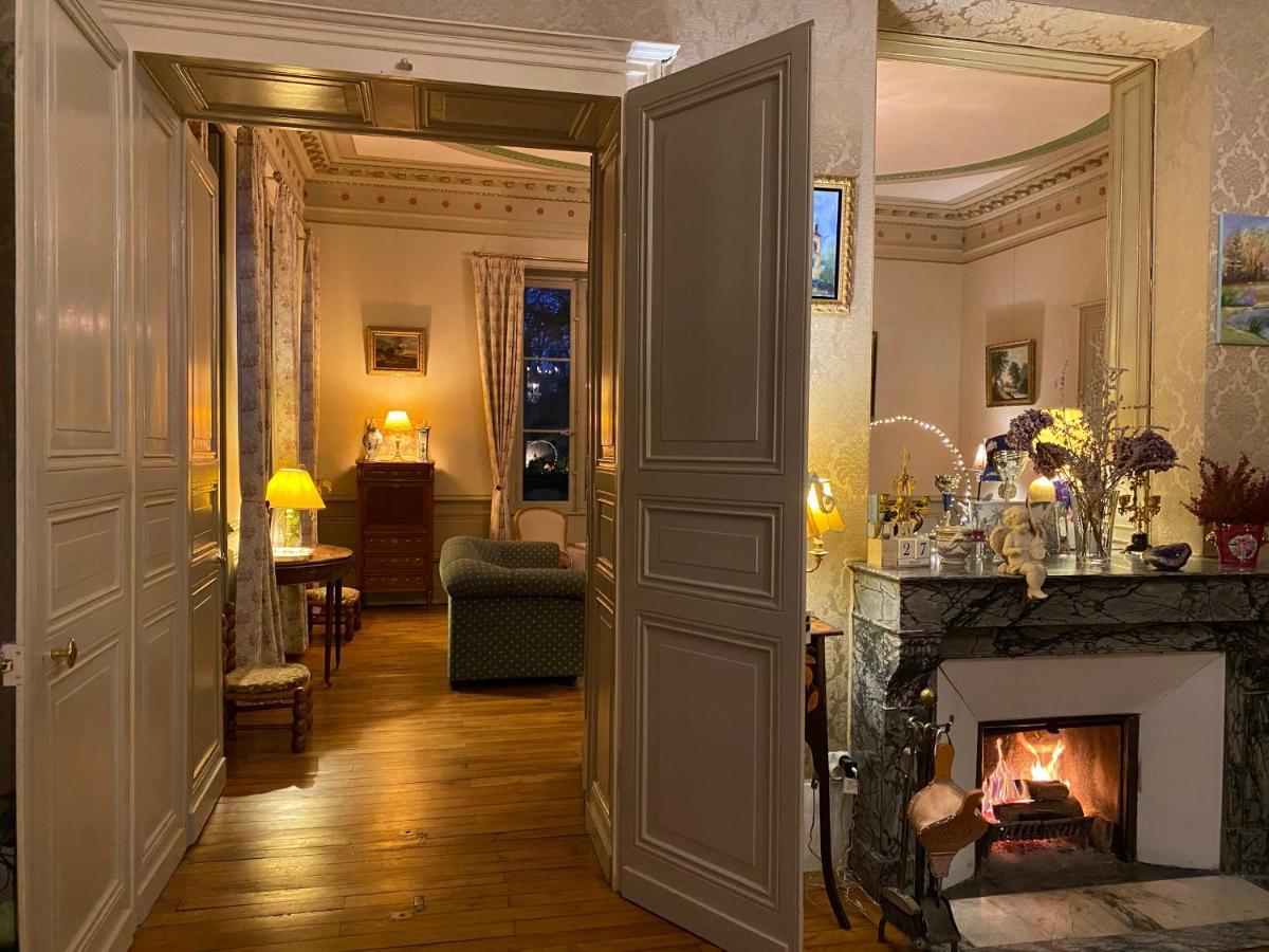 B&B Chateau De Preuil Vallenay Экстерьер фото