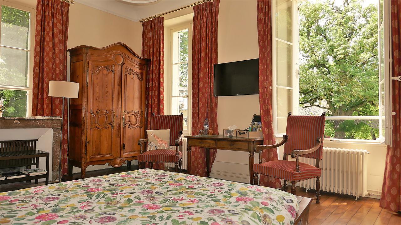 B&B Chateau De Preuil Vallenay Экстерьер фото